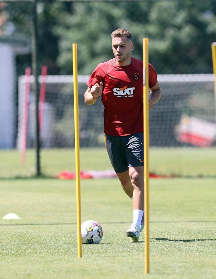 Son dakika Galatasaray haberi Yeni transfer ilk idmanına çıktı Milli oyuncular döndü Aslan tam kadro