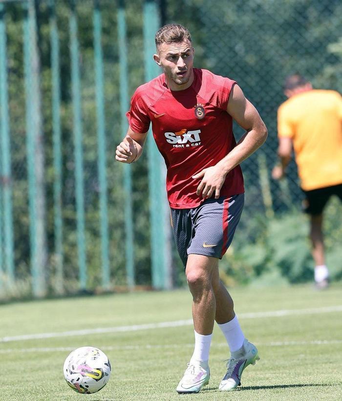 Son dakika Galatasaray haberi Yeni transfer ilk idmanına çıktı Milli oyuncular döndü Aslan tam kadro