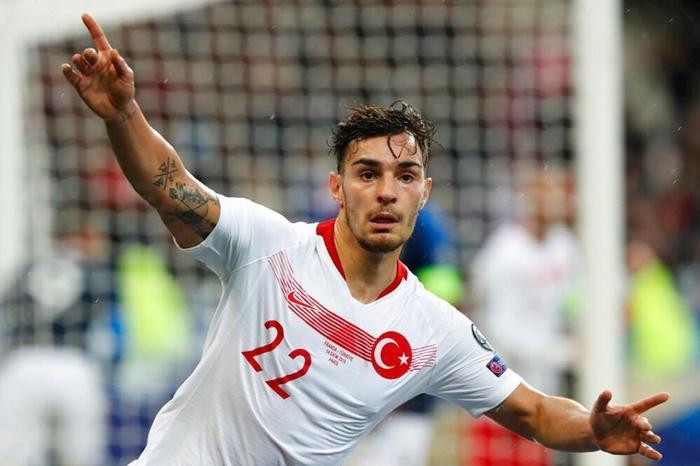 Son dakika | Galatasaray transferde atağa kalktı Sürpriz isimler...