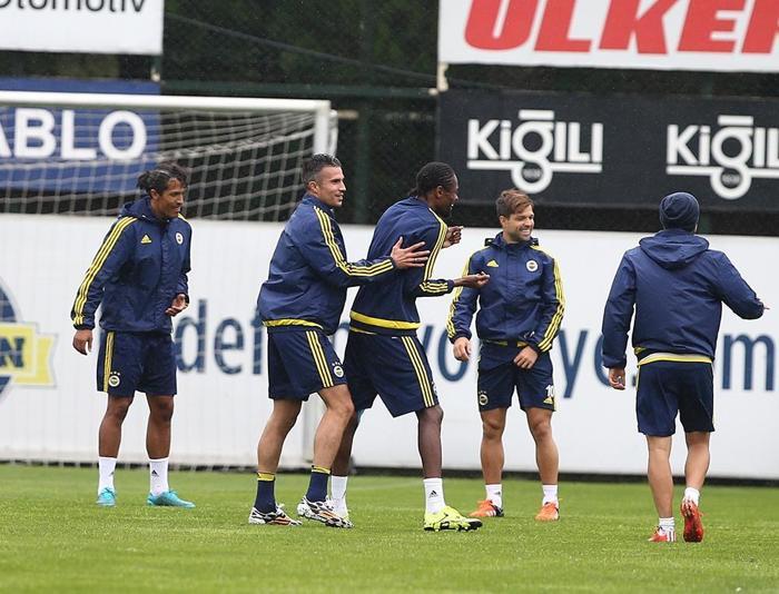 Devler Ligi krizi