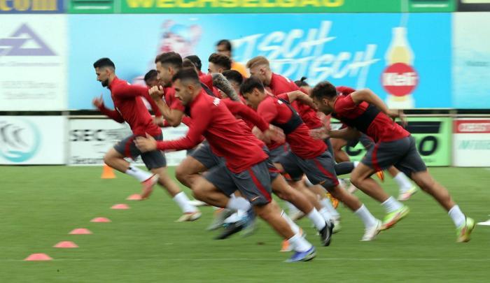 Son dakika Galatasarayda Arda Turan devreye girdi ve Umut Bozok transferi bitti