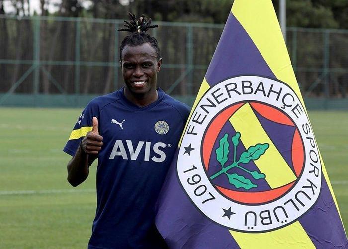 YENİ TRANSFERLER GÖZ KAMAŞTIRIYOR