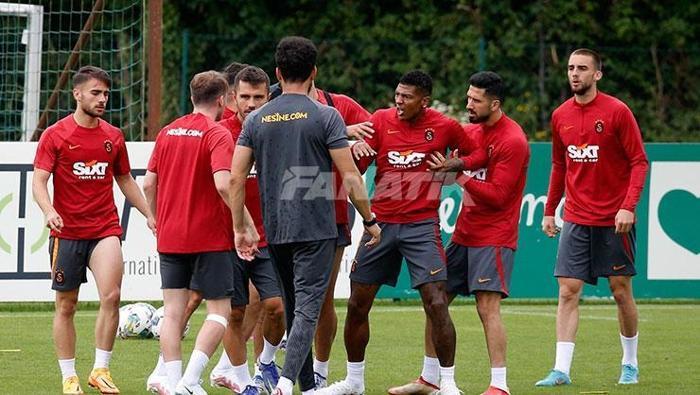 Son dakika | Galatasaray kampında olay Yumruklar konuştu