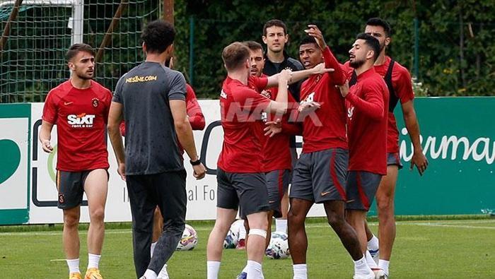 Son dakika | Galatasaray kampında olay Yumruklar konuştu