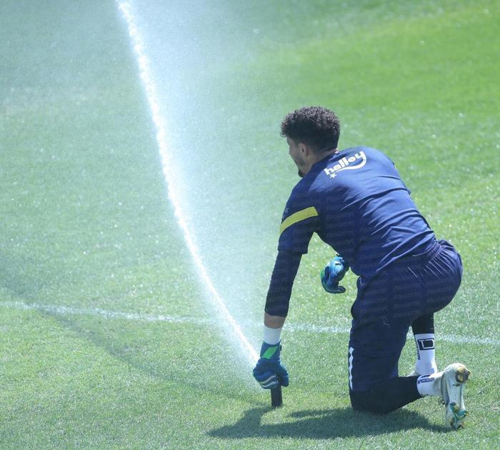 Fenerbahçe, kritik Dinamo Kiev maçının hazırlıklarına devam ediyor