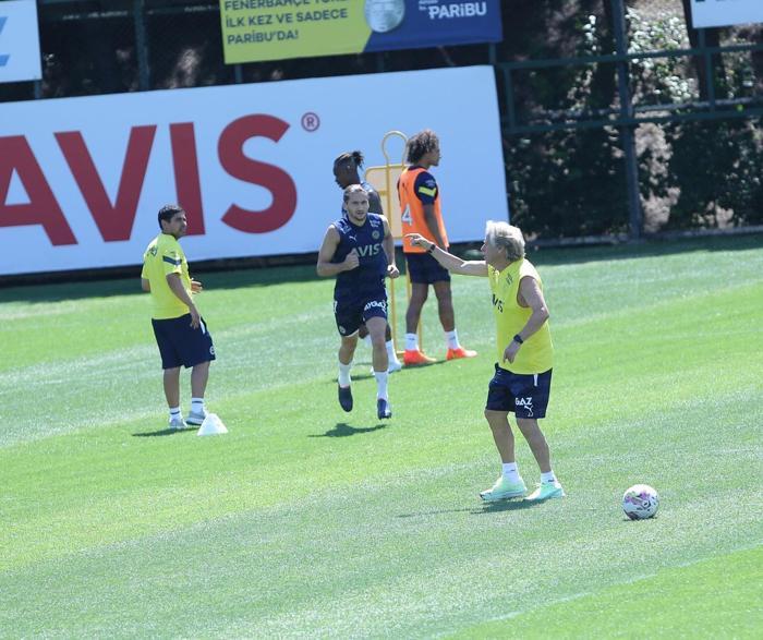 Fenerbahçe, kritik Dinamo Kiev maçının hazırlıklarına devam ediyor