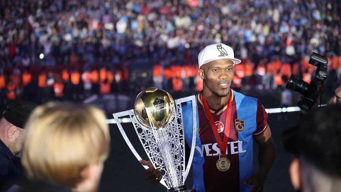 Nwakaeme düğümü çözülüyor İşte yeni takımı