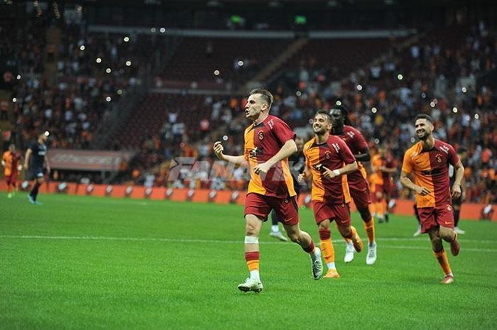 Galatasaray-Kasımpaşa maçında Okan Buruk ve Haris Seferovic rüzgarı