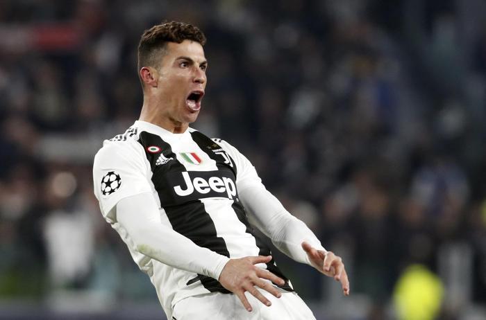 Ronaldo Juventusa turu getirdi, Rodriguezin gözyaşları sel oldu
