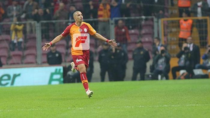 Fatih Terim o pozisyonun ardından çıldırdı