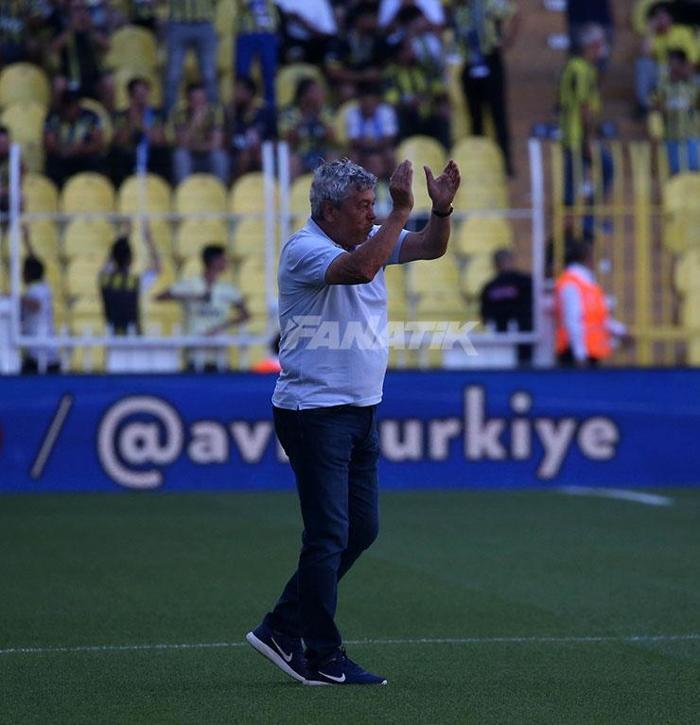 Fenerbahçe-Dinamo Kiev maçı öncesi dikkat çeken görüntü Lucescu ve taraftarlar...