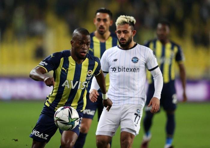 Beşiktaştan yılın transferi Fenerbahçe ve Galatasaraya çalım