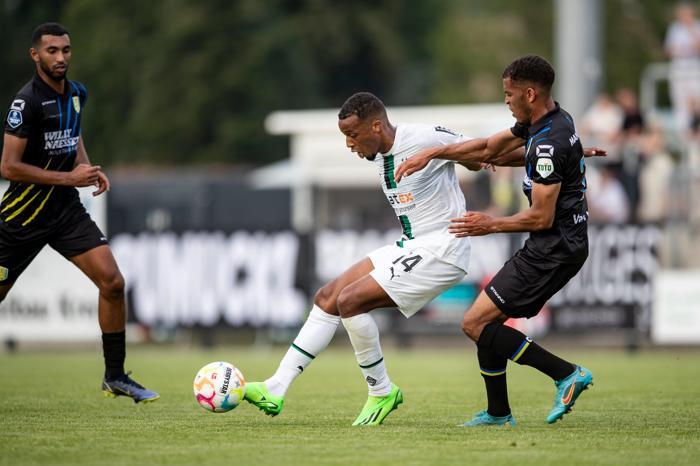 Fenerbahçe transfer haberi: Üç yeni isim yolda İşte görüşülen isimler