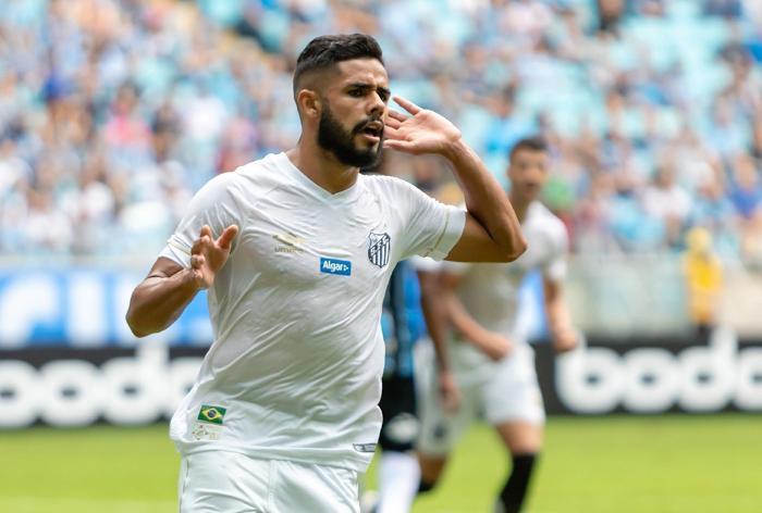 Fenerbahçe transfer haberi: Üç yeni isim yolda İşte görüşülen isimler