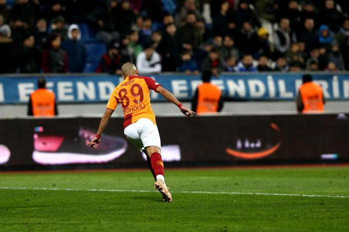 Fanatik yazarlarının Kasımpaşa - Galatasaray maçı yorumları