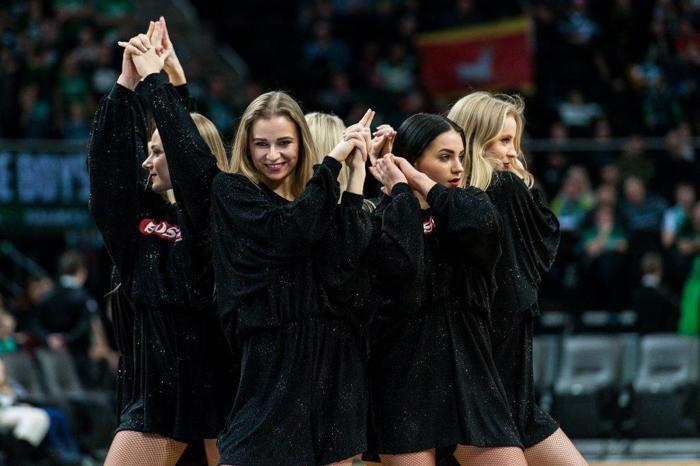 EuroLeaguede EFES Dance Challenge heyecanı başladı