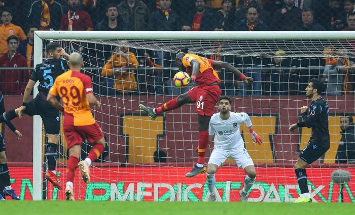 Fanatik yazarlarının Galatasaray - Trabzonspor maçı yorumları