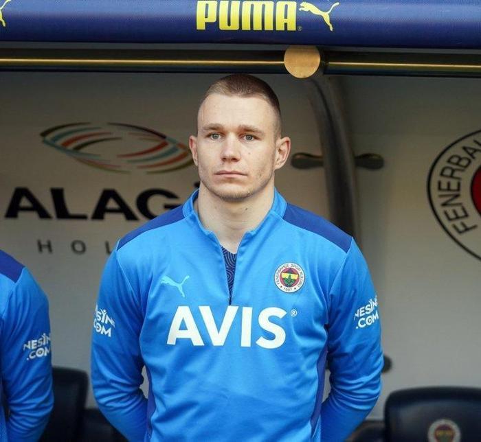 Son dakika Fenerbahçe transfer haberi İşte Szalai için yapılan teklif ve sarı lacivertlilerin cevabı