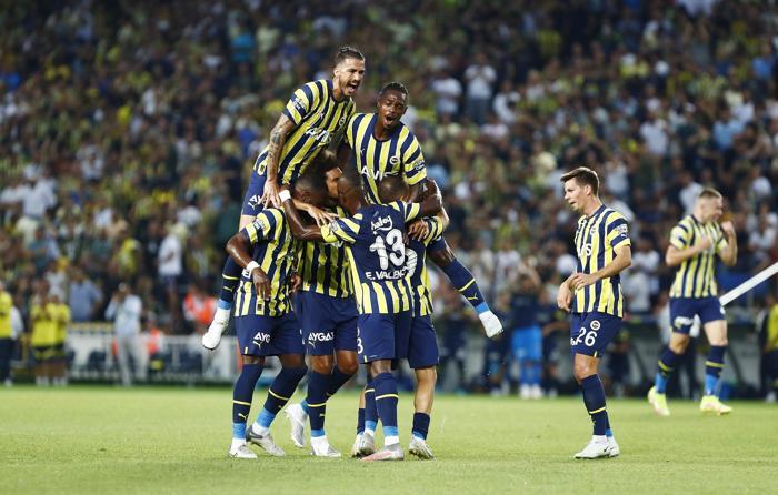 Fanatik Yazarları Fenerbahçenin galibiyetini kaleme aldı Lincoln Henrique şov
