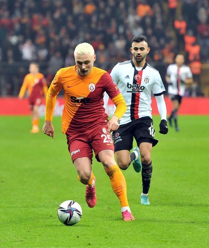 Sevilla, Victor Nelssondan vazgeçmiyor Galatasaray alternatif isimleri belirledi
