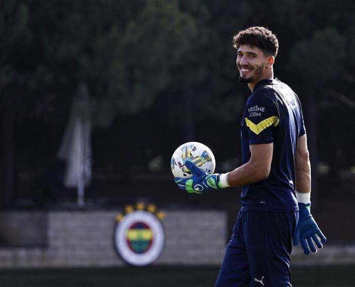 Fenerbahçede yeni transfer İrfan Can Eğribayat ilk idmanına çıktı