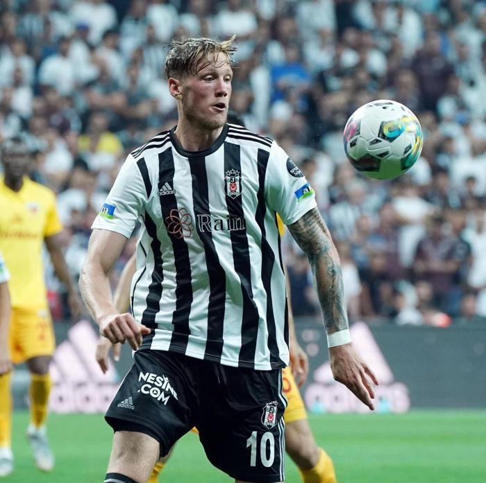 Fanatik yazarları Beşiktaş - Kayserispor maçını kalem aldı