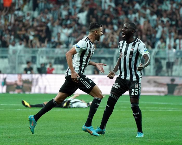 Fanatik yazarları Beşiktaş - Kayserispor maçını kalem aldı