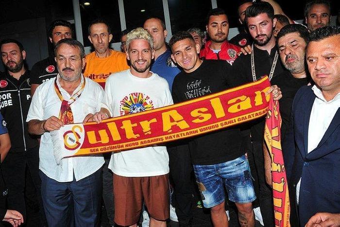 Son dakika Galatasaray transfer haberi: Premier Ligden bir yıldız daha...