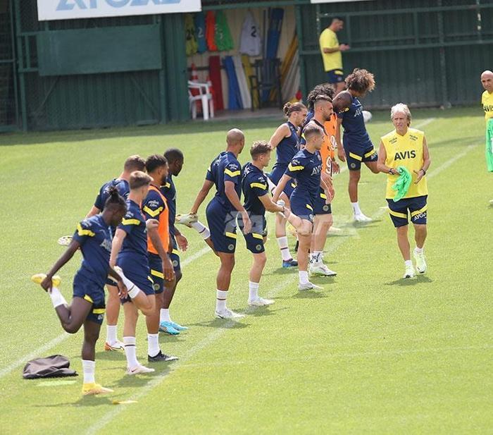 Fenerbahçede Jorge Jesustan Arda Gülere yakın takip
