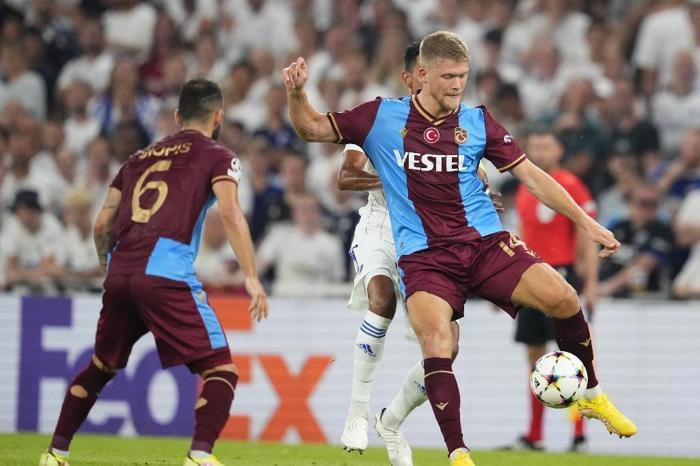 Kopenhag - Trabzonspor maçı sonrasında flaş yorum: Umutsuz değiliz, eleyebiliriz