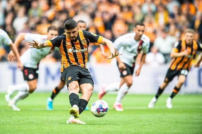 Ozan Tufandan Hull Cityde şaşırtan performans