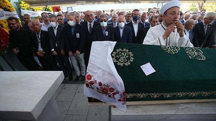Dursun Özbekin annesi Kezban Özbek son yolculuğuna uğurlandı