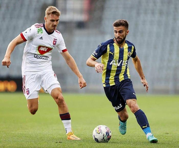 Son dakika Fenerbahçe haberi Sarı lacivertlilerde sürpriz ayrılık