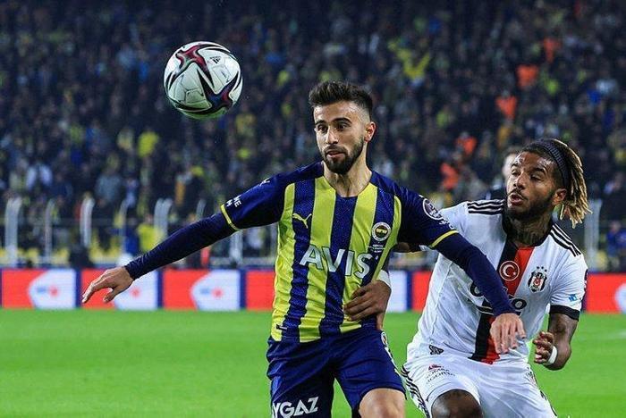 Son dakika Fenerbahçe haberi Sarı lacivertlilerde sürpriz ayrılık