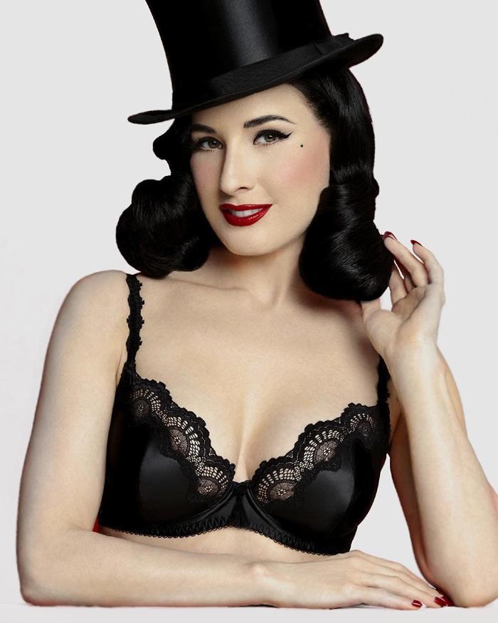 Dita Von Teese 46 yaşına girdi