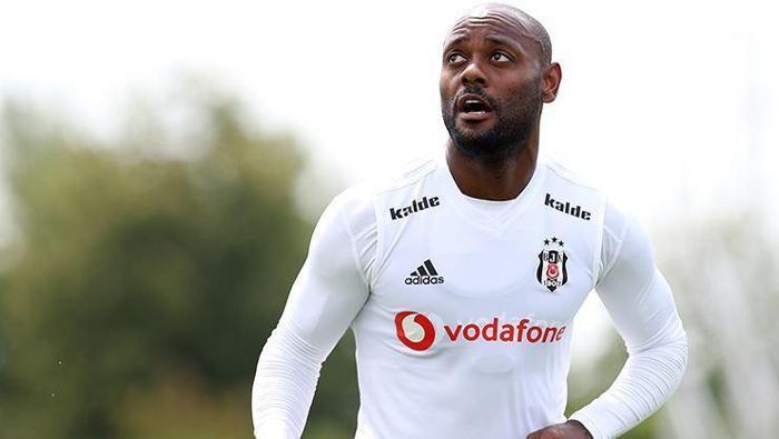 Beşiktaşın golcüsü Vagner Love Eden Hazard ile yarışıyor