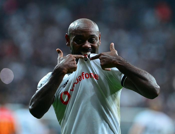 Beşiktaşın golcüsü Vagner Love Eden Hazard ile yarışıyor