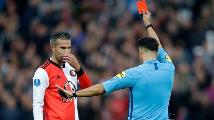 Van Persie Fenerbahçeli taraftarları çıldırttı