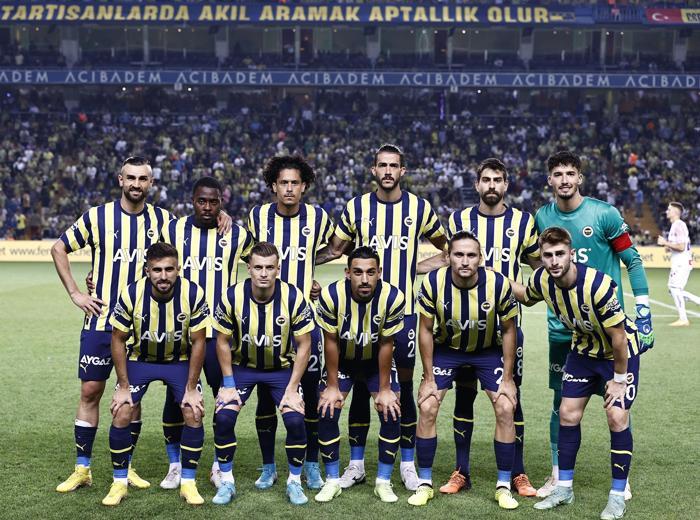 Fenerbahçede Jorge Jesustan sürpriz karar İşte ilk 11i...