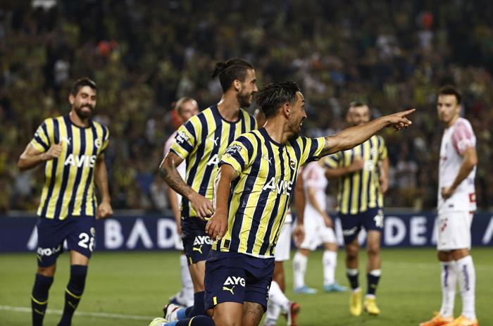 Fenerbahçede Jorge Jesustan sürpriz karar İşte ilk 11i...