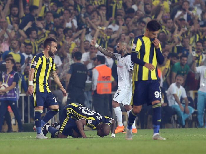 Fanatik yazarlarının Fenerbahçe - Beşiktaş maçı yorumları