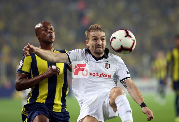 Fenerbahçe - Beşiktaş maçından kareler