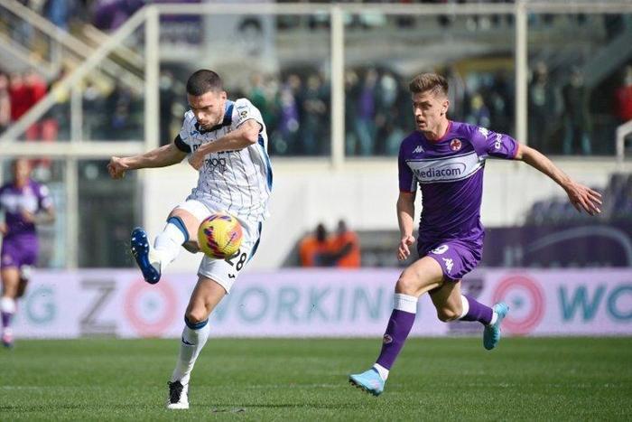 Son dakika Galatasaray transfer haberi Sarı kırmızılılar 2 transfer daha yapacak