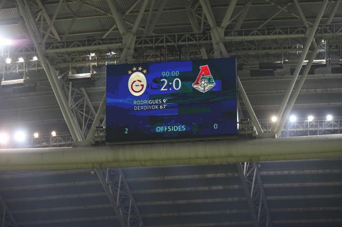 UEFAdan flaş karar Galatasaray ve üç kulüp...