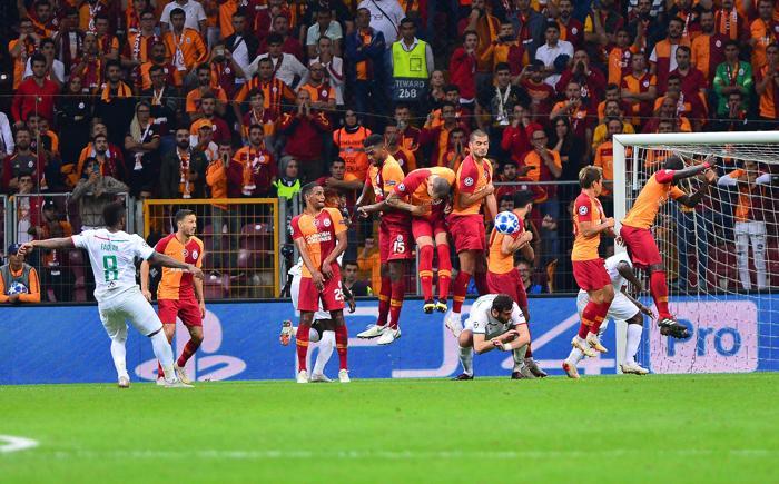 Fanatik yazarlarının Galatasaray - Lokomotiv Moskova maçı yorumları