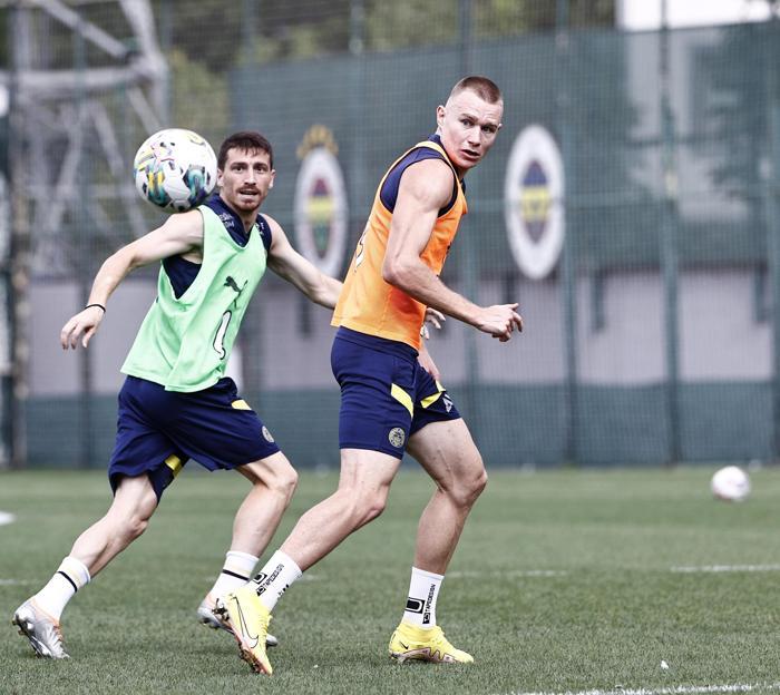 Fenerbahçede Jorge Jesustan sürpriz tercih Kayserispor maçı ilk 11i (Muhtemel)