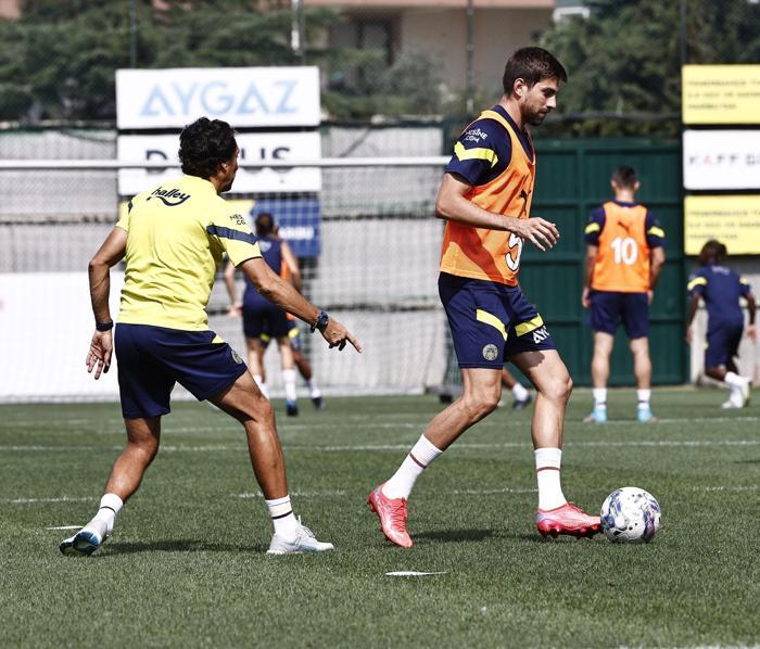 Fenerbahçede Jorge Jesustan sürpriz tercih Kayserispor maçı ilk 11i (Muhtemel)