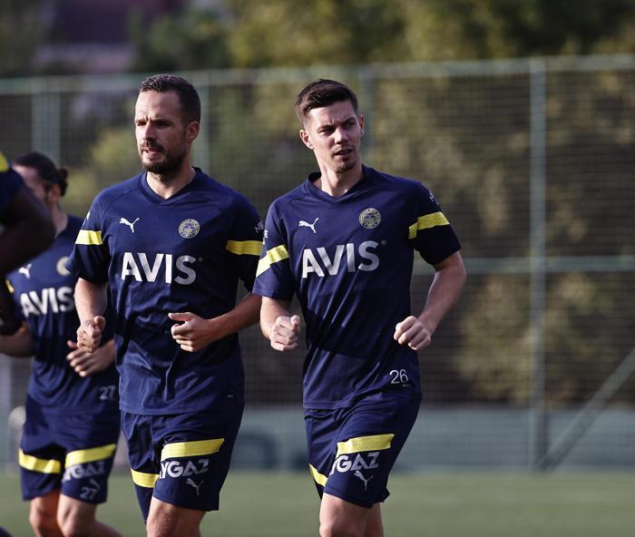 Fenerbahçede Jorge Jesustan sürpriz tercih Kayserispor maçı ilk 11i (Muhtemel)
