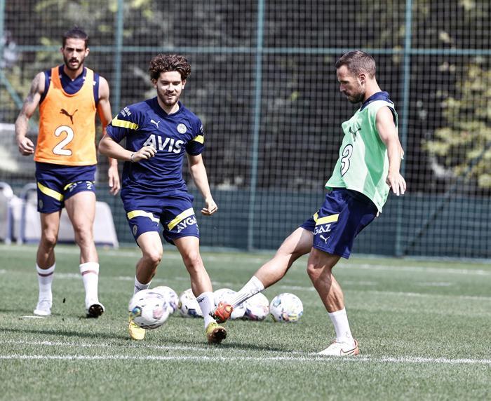 Fenerbahçede Jorge Jesustan sürpriz tercih Kayserispor maçı ilk 11i (Muhtemel)