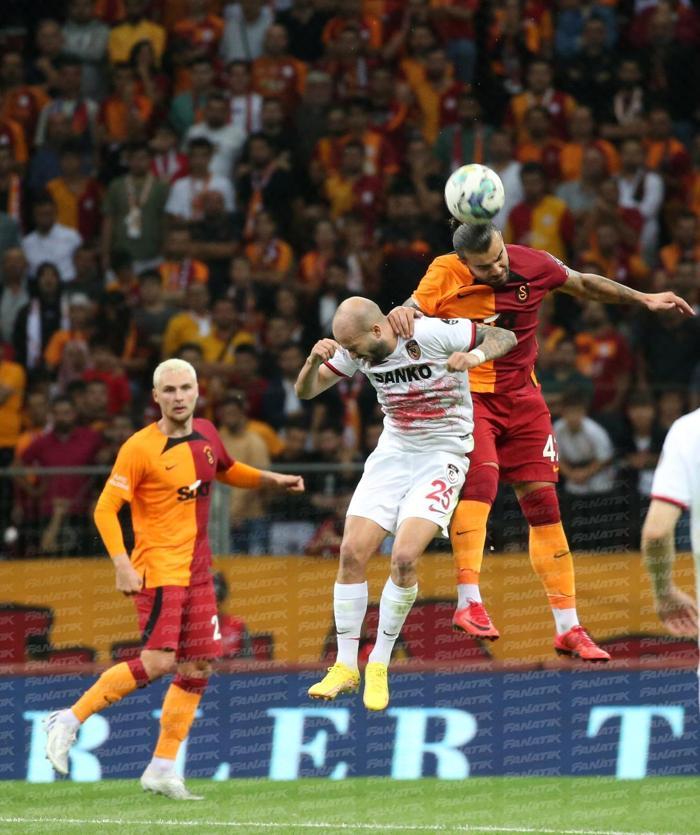 Galatasarayda Kerem Aktürkoğluna büyük tepki Buruk bile 45 dakika dayanabildi